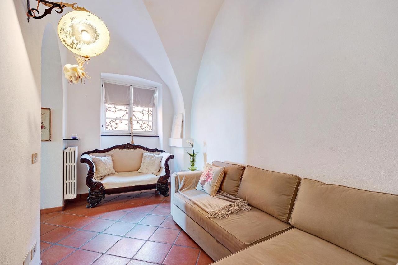 Apartmán Residenza Stoechas White Albenga Exteriér fotografie