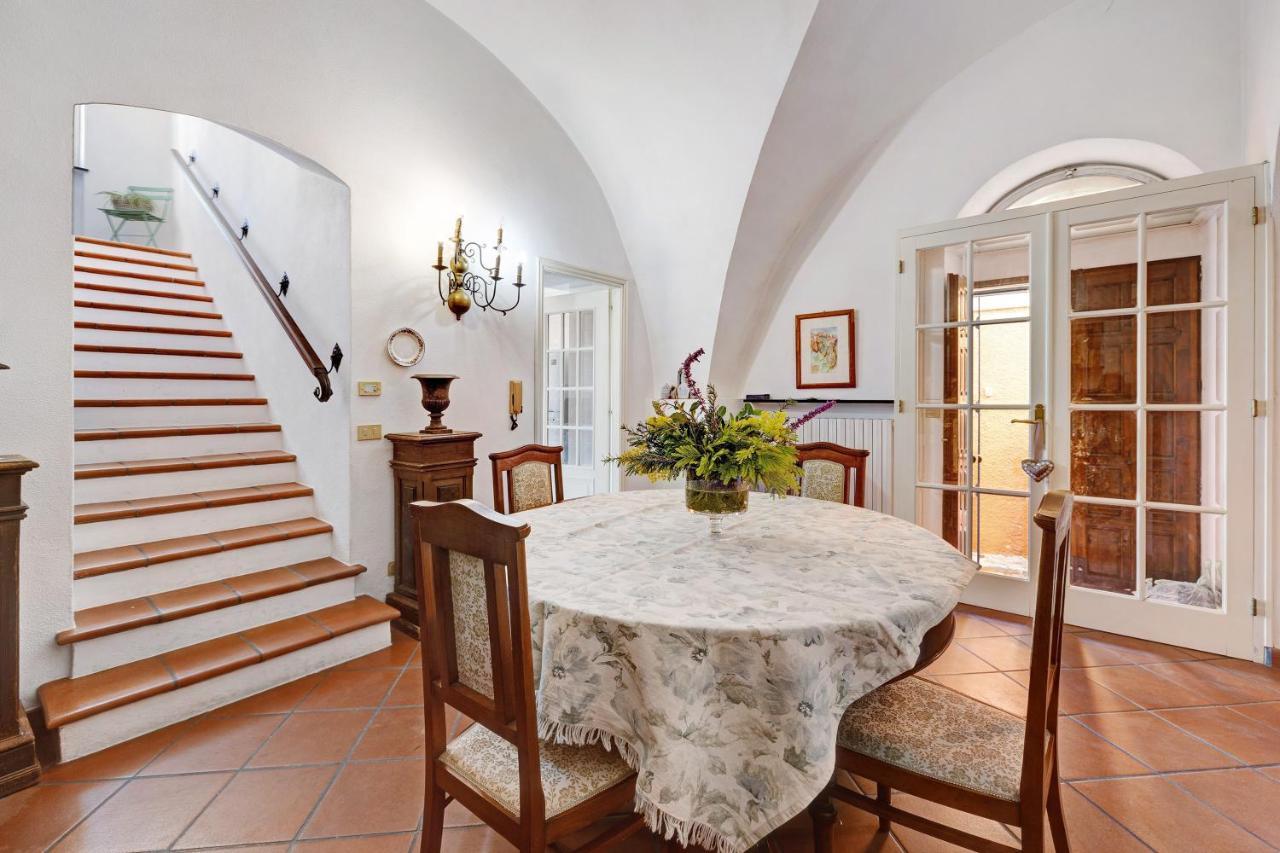 Apartmán Residenza Stoechas White Albenga Exteriér fotografie